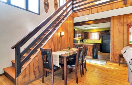 East Stroudsburg House | Cozy Scenic Mountain Getaway Hot Tub, Sauna & Game Room near Bushkill & Shawnee