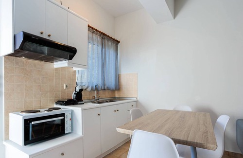 Nea Koroni House | Cozy Seaside Cocoon - Ideal Sunny Escape