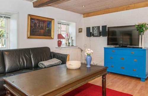 Hojer House | Cozy Seaside Retreat in Hojer-By Traum