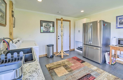 Adelma Beach Condo | Cozy Sequim Condo: Olympic Discovery Trail Access!