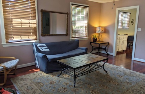 Southwest Raleigh House | Cozy set of suites near DTR, Farmers Market, Centennial Campus, NCSU