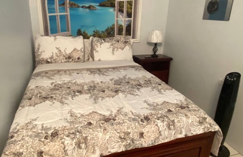 Greater Portmore House | Cozy single family, single home.