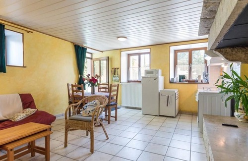 Confracourt Cottage | Cozy single-story cottage in Confracourt, nature and relaxation