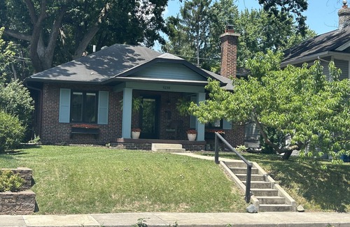 Meridian-Kessler House | Cozy Sobro Bungalow in the heart of meridian kessler