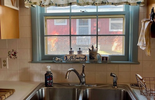 Winfield House | Cozy & Spacious 2Bed, 2Bath in the heart of Winfield