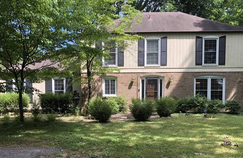 Prospect House | ⭐️Cozy spacious 🛏 5bd home with fire pit area 🔥