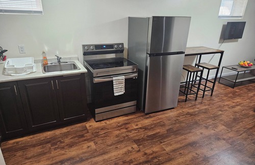 Regina Apartment | Cozy, Spacious and Tidy 1 bedroom Suite