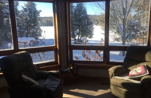 Novar House | Cozy, spacious lakeside home, less than 15 minutes to town.