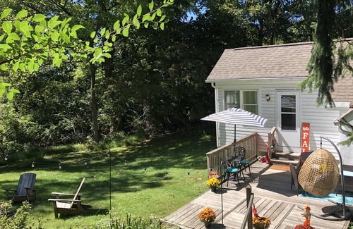 Chadds Ford Cottage | Cozy Spring House in Gorgeous Chadds Ford!