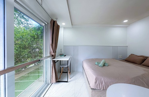 Phu My Hung Apartment | Cozy studio in D7 with chill rooftop