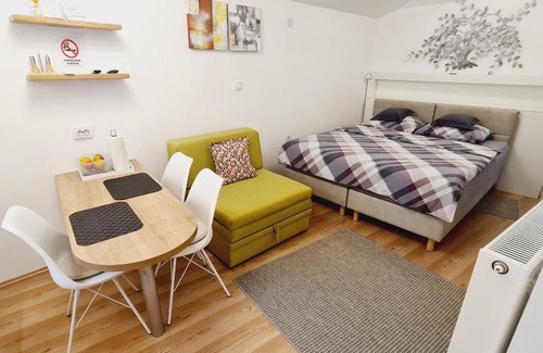 Zagreb Apartment | Cozy Studio Apartment Tian in Zagreb
