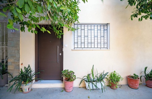 Vyronas Apartment | Cozy Studio at Vyronas for 2 pers by MPS