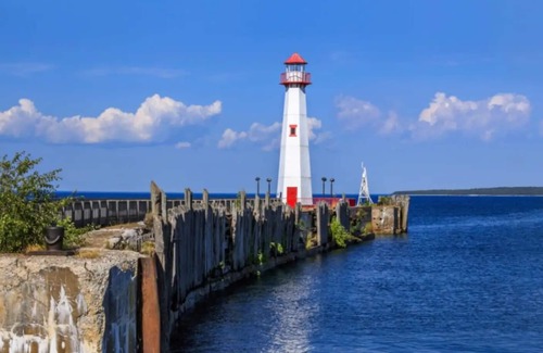 St Ignace Apartment | Cozy Studio Close to ferry