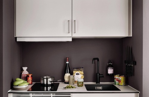 Sydhavnen Apartment | Cozy studio for 2 with balcony
