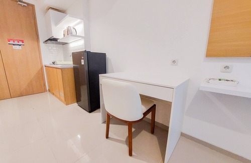 Cikokol Apartment | Cozy Studio High Floor At Tree Park City Cikokol Apartment