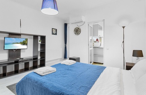Bucharest Apartment | Cozy Studio in Avangarde City