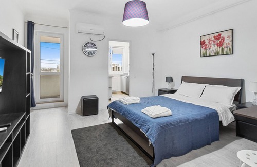Bucharest Apartment | Cozy Studio in Avangarde City