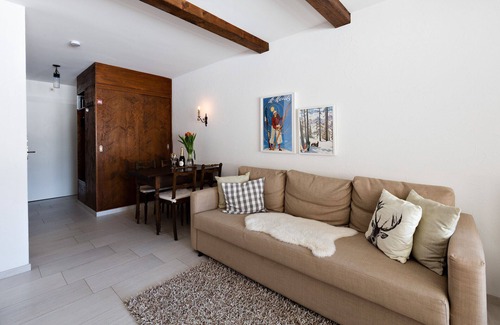 Champfer Apartment | Cozy studio in Champfèr/St.Moritz (B4)