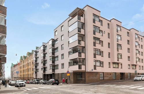 Ullanlinna Apartment | Cozy Studio in Elegant Ullanlinna