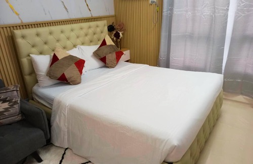 Bakilid Apartment | Cozy studio in J Tower Residence SM JMall Mandaue