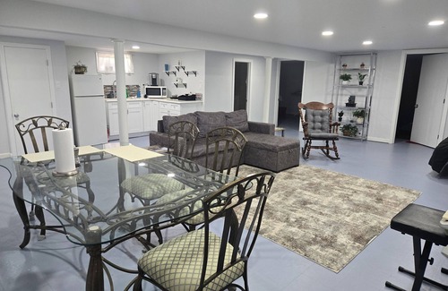 Clifton Apartment | Cozy studio in nice Staten Island with AC, WiFi