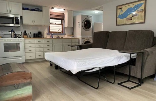 Mitiwanga Apartment | Cozy Studio In Private Beach Community Near Cedar Point and Kalahari
