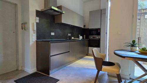 Szentimrevaros Apartment | Cozy Studio in the Heart of Buda