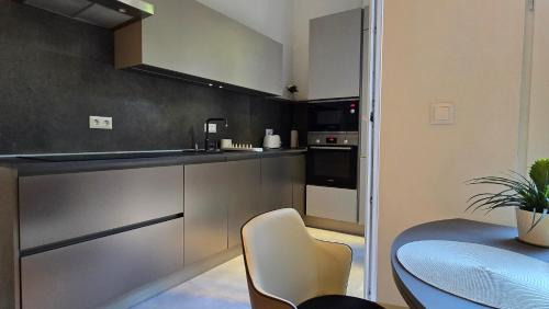 Szentimrevaros Apartment | Cozy Studio in the Heart of Buda