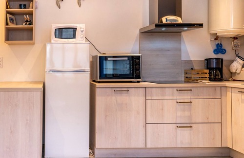 Port-Louis Apartment | Cozy Studio Near Port-Louis Beaches and Town Center with Modern Amenities