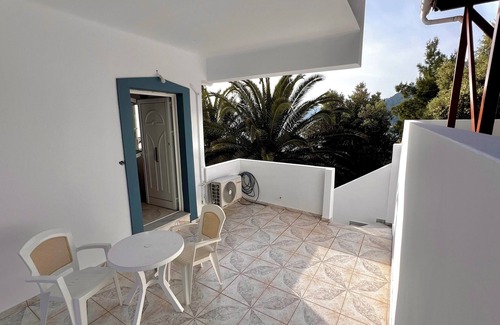 Avlakia Apartment | Cozy studio near the beach