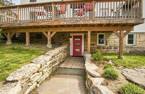 Chester Apartment | Cozy studio on 36 acres close to everything in Warwick