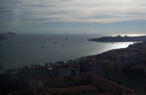 Gaziosmanpasa Condo | Cozy Studio Residance in Besiktas