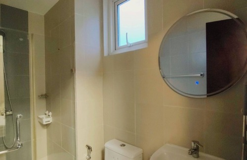 Iloilo Condo | Cozy Studio Room with Balcony in Iloilo City Condo