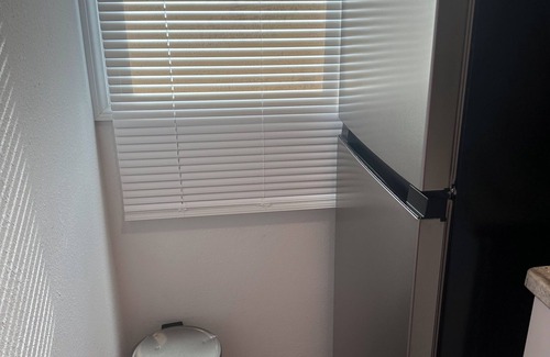 Lake Magdalene Apartment | Cozy studio Tiny Nests in Tampa with WiFi, AC Family friendly-.Pet-Friendly