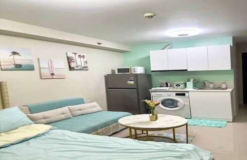 Lapu-Lapu Condo | Cozy Studio w/Balcony relaxing retreat pool view