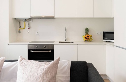 Leca da Palmeira Apartment | Cozy Studio w/Balcony and Garage by HostWise