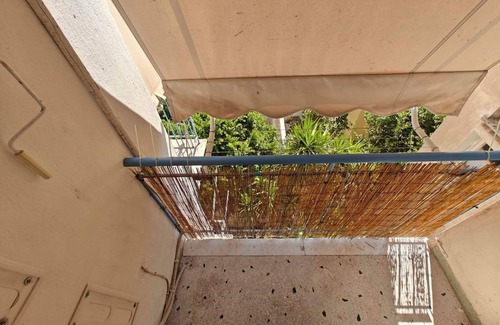 Exarhia Apartment | Cozy studio with AC and fast WiFi in charming Athina