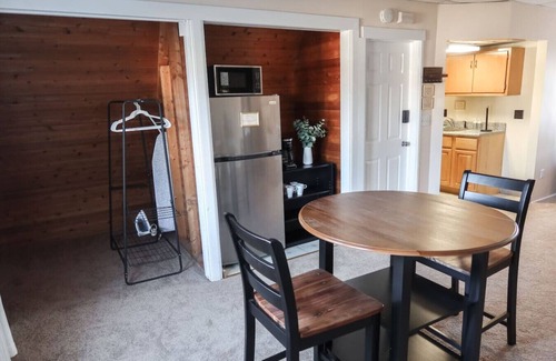 West Orange Apartment | Cozy studio with AC and WiFi in nice West Orange
