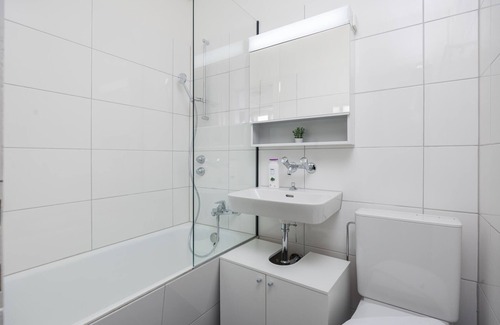 Sihlfeld Apartment | Cozy Studio with Balcony in the City (BE-17)