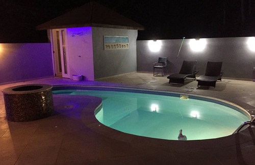 Cidra House | Cozy studio with private Pool and Bar modern amentities perfect for relaxation.