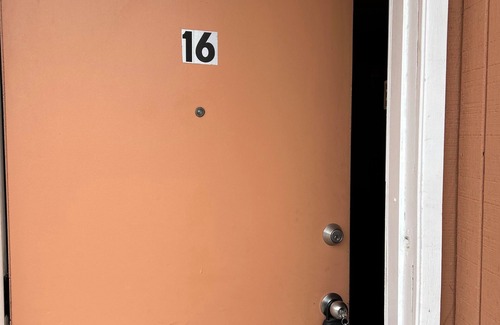 Fillmore Apartment | Cozy studio with Smart TV and WiFi in Fillmore.