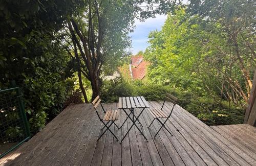 Graz Apartment | Cozy StudioApartment with Graden in Graz Free Parking