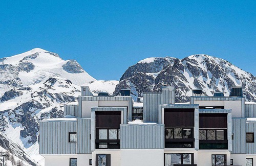 Le Lavachet Apartment | Cozy Studios in Tignes - Ideal for Families and Friends, Close to Ski Lifts and Shops