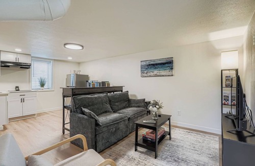 Rosedale House | Cozy Suite in vibrant Denver