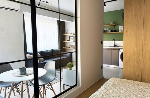 Sofia Apartment | Cozy suite near Eagle’s Bridge