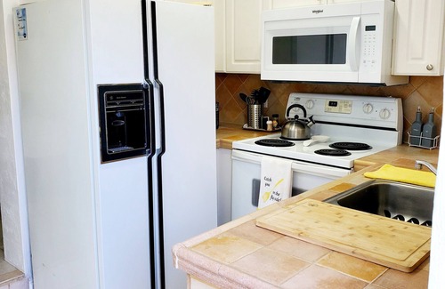 West Little Havana Apartment | Cozy suite with private entrance and parking!
