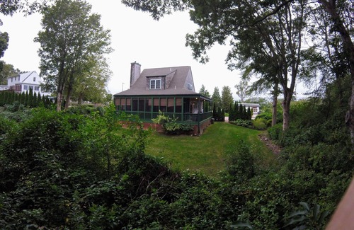 Watch Hill House | Cozy summer cottage, short walk to beach and historic Watch Hill village