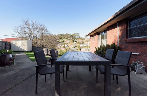 Trevallyn House | Cozy Tamar Valley Escape
