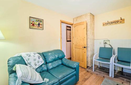 Tannersville House | Cozy Tannersville Gem - Ski, Hike, Explore!