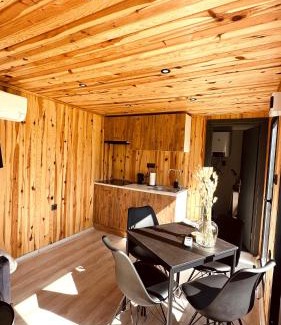 Matsloot House | Cozy Tiny House bij het Leekstermeer